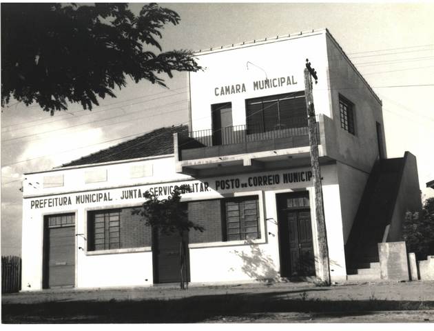 Prédio da Prefeitura e Câmara